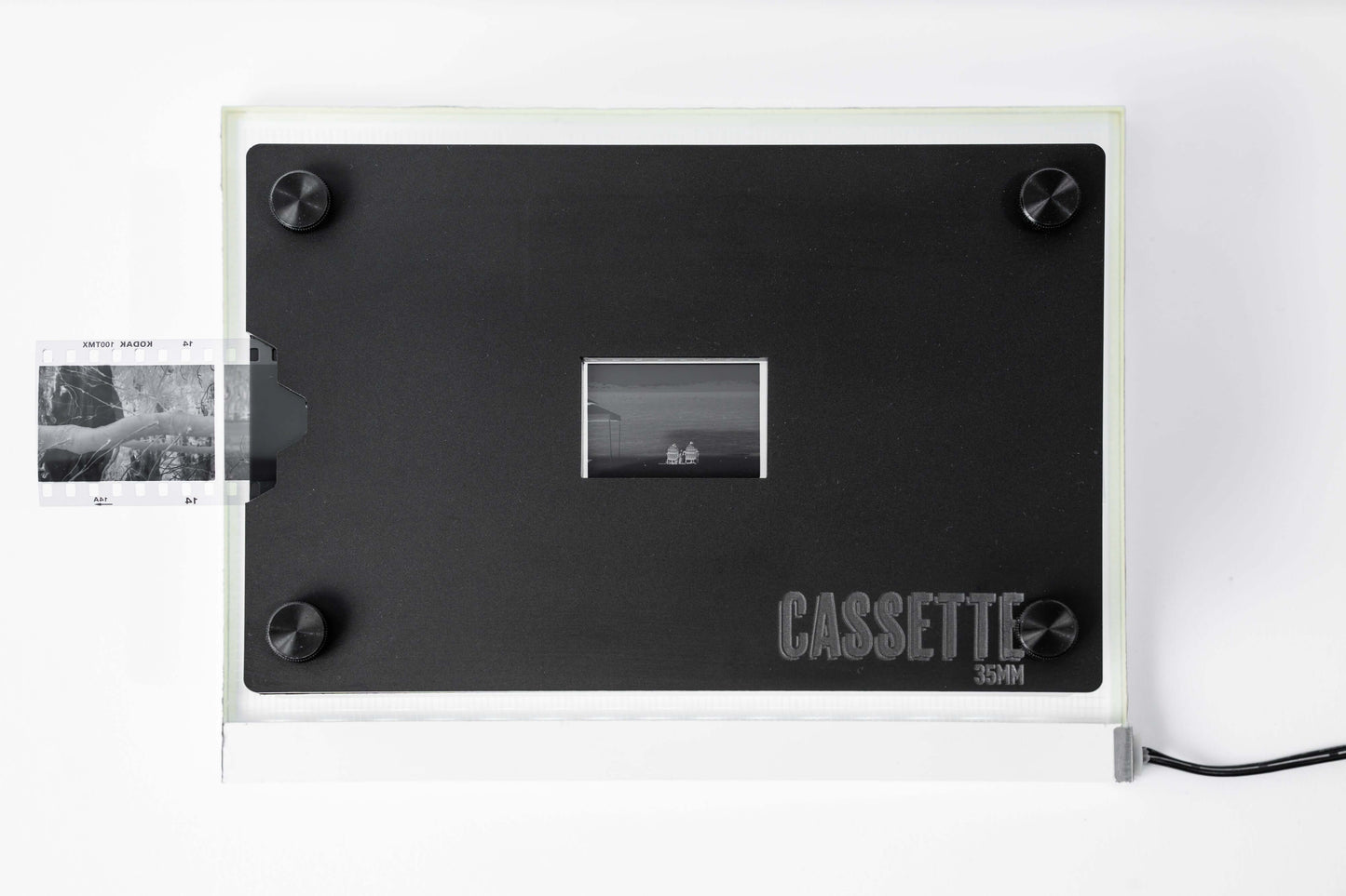 35 Film holder top